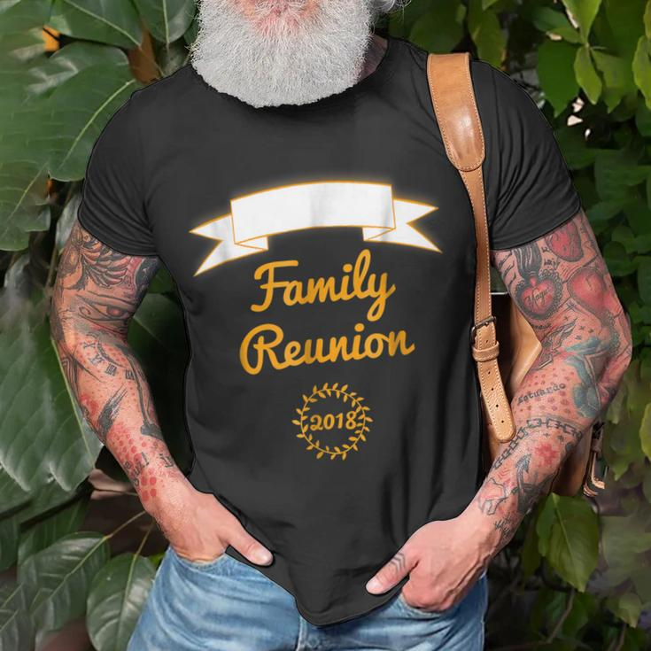 Blank Family Reunion Writein Your Own Last Name Unisex T-Shirt Gifts for Old Men