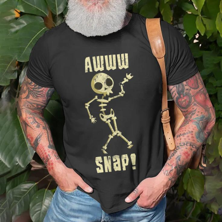 Broken Arm Awww Snap Skeleton Broken Bone T-Shirt Gifts for Old Men