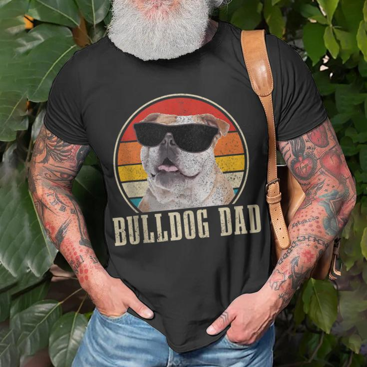 Mens Bulldog Dad Vintage Sunglasses Dog English Bulldog T-Shirt Gifts for Old Men