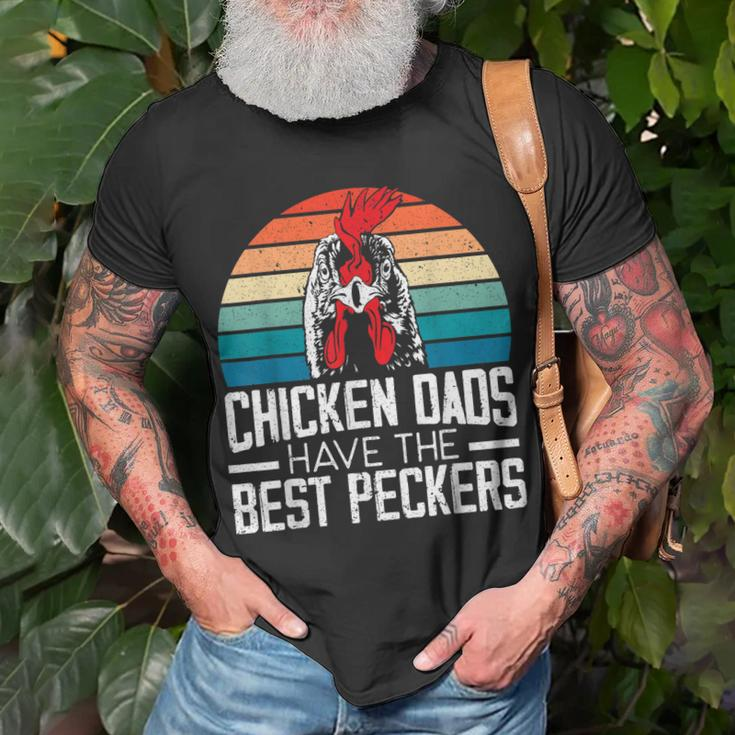 Mens Chicken Dads Have The Best Peckers Farmer Dad Fathers Day T-Shirt Gifts for Old Men
