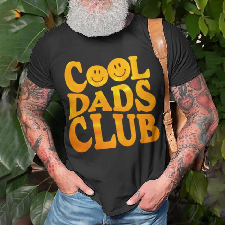 Cool Dads Club Unisex T-Shirt Gifts for Old Men