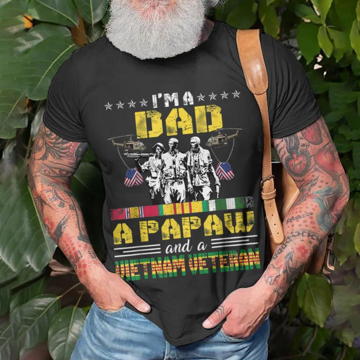 Dad Papaw Vietnam Veteran Vintage Military Mens Gift For Mens Unisex T-Shirt Gifts for Old Men