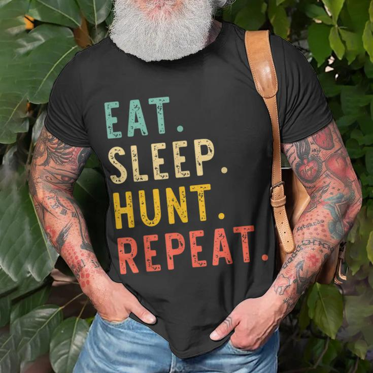 Eat Sleep Hunt Repeat Hunting Hunter Funny Retro Vintage Unisex T-Shirt Gifts for Old Men