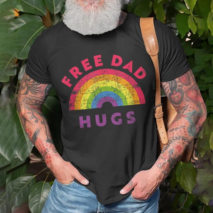 Free Dad Hugs Free Dad Hugs Rainbow Gay Pride T-Shirt Gifts for Old Men