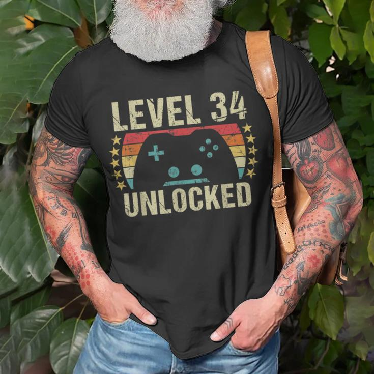 Gaming Vintage 34Th Birthday Gift 34 Year Old Boy Girl Gamer Unisex T-Shirt Gifts for Old Men