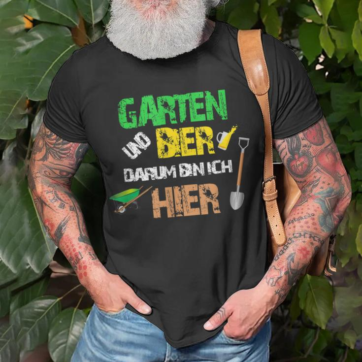 Garten Und Bier Darum Bin Ich Hier T-Shirt Geschenke für alte Männer