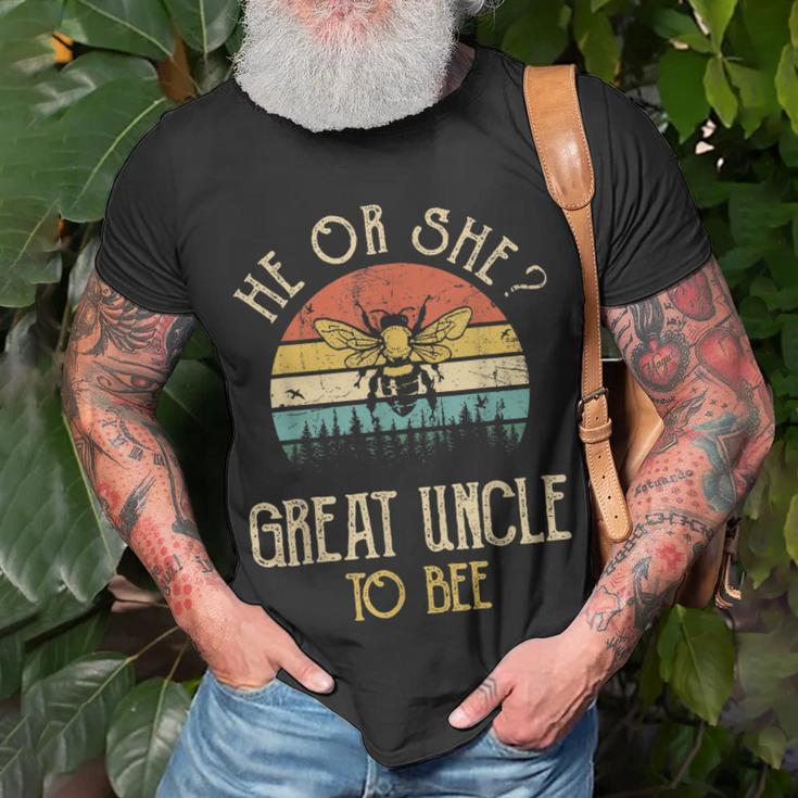 He Or She Great Uncle To Bee New Uncle To Be Unisex T-Shirt Gifts for Old Men