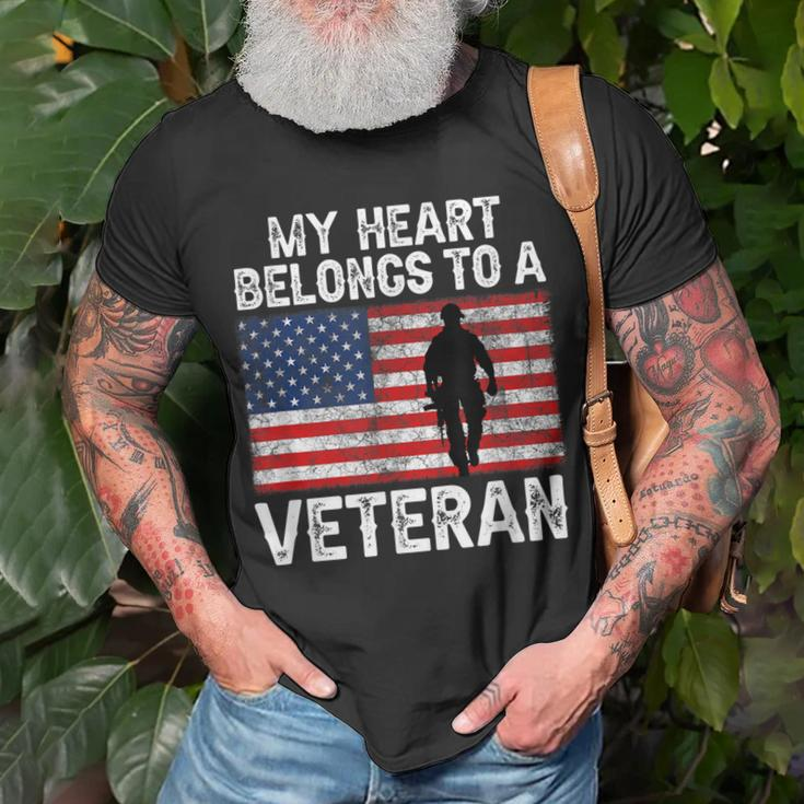 My Heart Belongs To A Veteran Army Veteran Fathers Day T-Shirt Gifts for Old Men