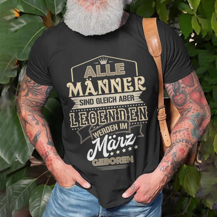 Herren Alle Männer Sind Gleich Legenden Werden März Geboren T-Shirt Geschenke für alte Männer