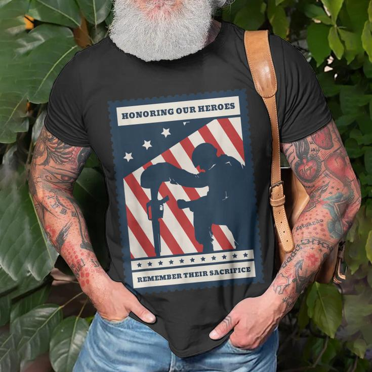 Honoring Our Heroes Us Army Military Veteran Remembrance Day T-shirt Gifts for Old Men