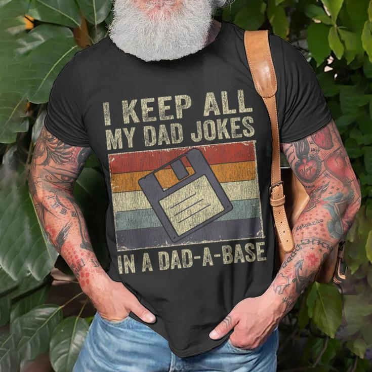 I Keep All My Dad Jokes In A Dad-A-Base Vintage Father Dad Unisex T-Shirt Gifts for Old Men