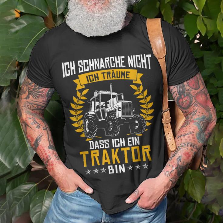 Ich Schnarche Nicht Ich Träume Dass Ich Ein Traktor Bin T-Shirt Geschenke für alte Männer