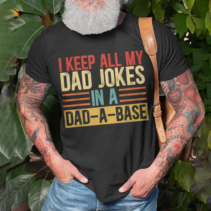 I Keep All My Dad Jokes In A Dad-A-Base Vintage Jokes T-Shirt Gifts for Old Men