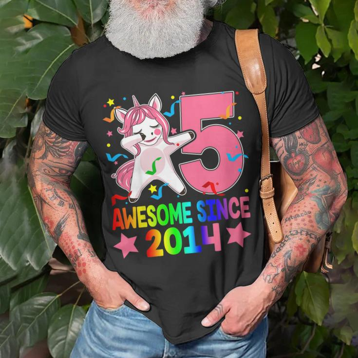 Kids Awesome Since 2014 5Th Birthday Unicorn DabbingShirt Girl Unisex T-Shirt Gifts for Old Men