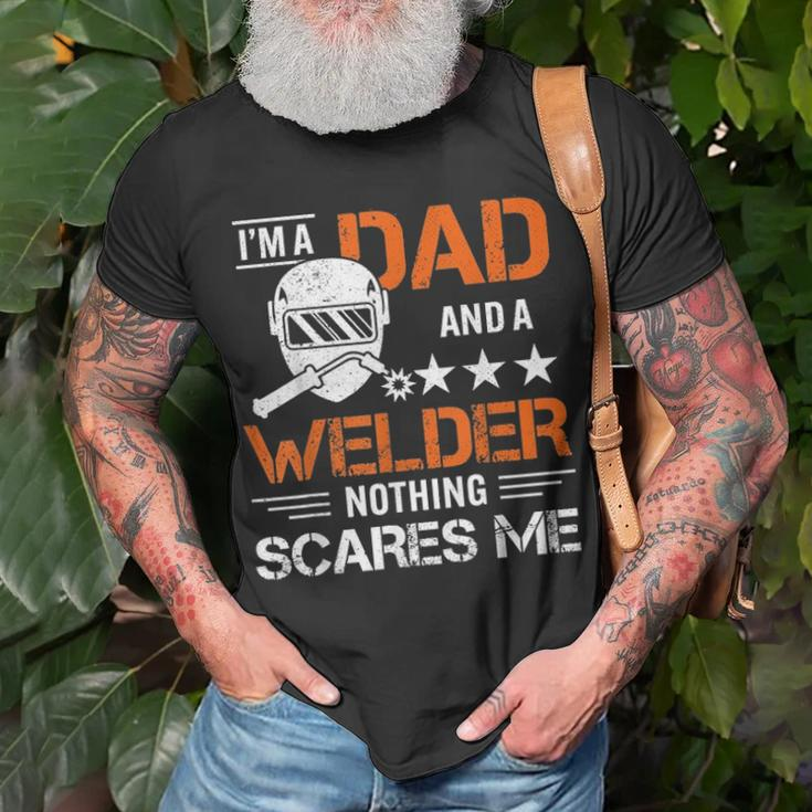 Men Welder Dad Welding Fathers Day Funny Unisex T-Shirt Gifts for Old Men