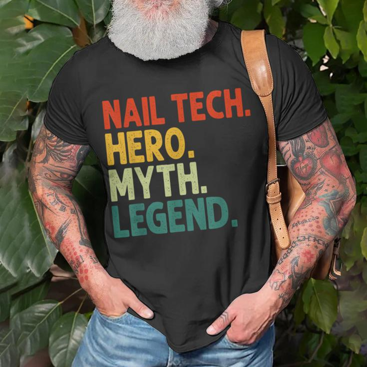 Nail Tech Hero Myth Legend Vintage Maniküreist T-Shirt Geschenke für alte Männer