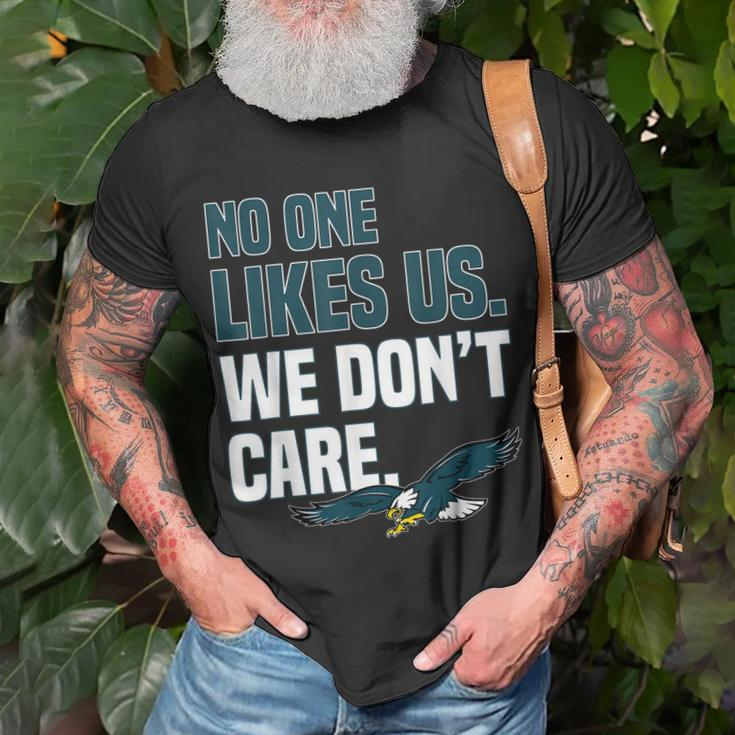 No One Likes Us We Dont Care Philadelphia Philly Fan T-Shirt Gifts for Old Men