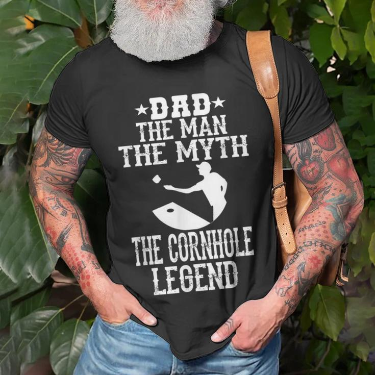 Papa Der Mann Der Mythos Die Legende Cornhole T-Shirt Geschenke für alte Männer