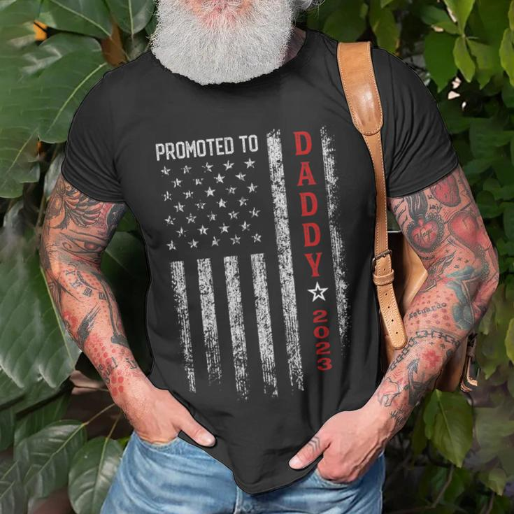 Patriotic Mens Promoted To Daddy Est 2023 First Time Dad T-Shirt Gifts for Old Men