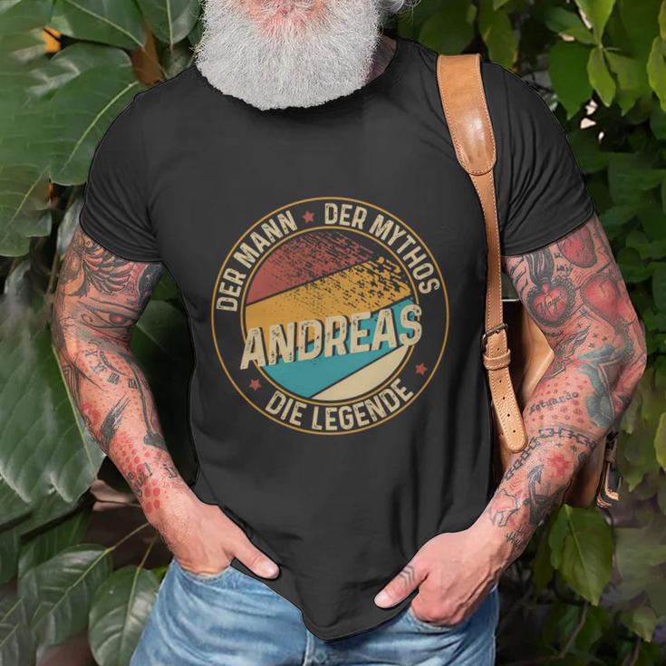 Personalisiertes Andreas Die Legende Schwarzes T-Shirt, Unikat Design Geschenke für alte Männer