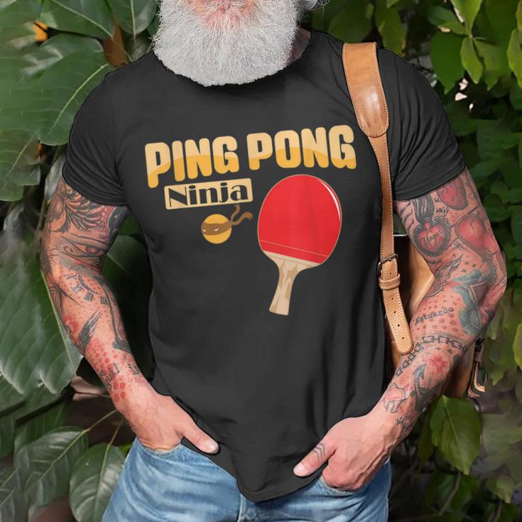 Ping Pong Ninja Tischtenniskelle T-Shirt Geschenke für alte Männer