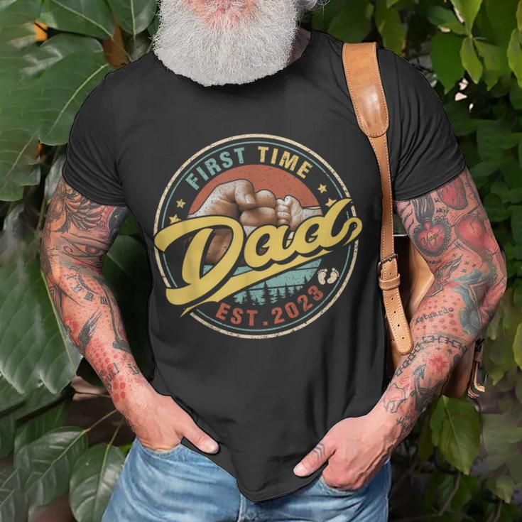 Promoted To Dad 2023 Funny For New Dad First Time Gift For Mens Unisex T-Shirt Gifts for Old Men