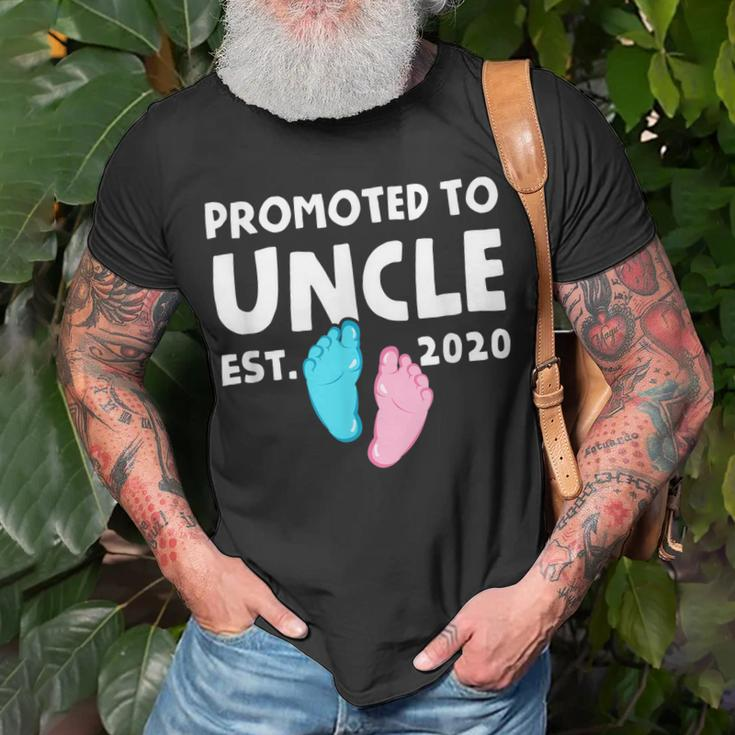 Promoted To Uncle Est 2020 Pregnancy New Uncle Gift Unisex T-Shirt Gifts for Old Men