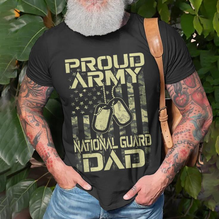 Proud Army National Guard Dad Veterans Day Hero Soldier Mens T-Shirt Gifts for Old Men