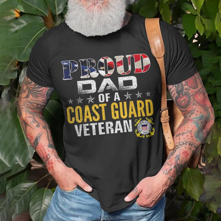 Proud Dad Of A Coast Guard Veteran American Flag Military T-Shirt Gifts for Old Men