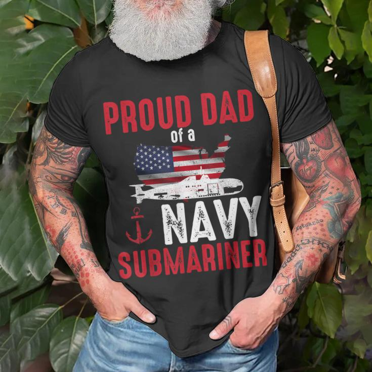 Proud Dad Of A Navy Submariner Veteran Day T-Shirt Gifts for Old Men