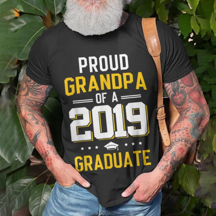 Proud Grandpa Of A 2019 Graduate Funny T-Shirt Fathers Day Unisex T-Shirt Gifts for Old Men