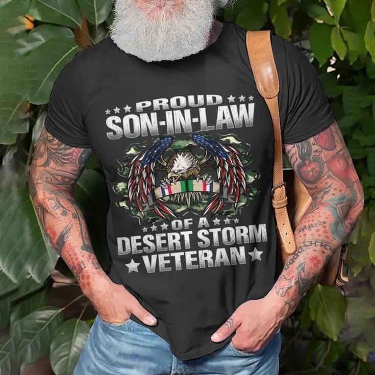Mens Proud Son-In-Law Of A Desert Storm Veteran Vets Family T-shirt Gifts for Old Men