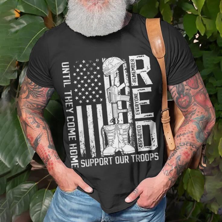 Red Remember Everyone Deployed Friday Us Military Veterans Unisex T-Shirt Gifts for Old Men