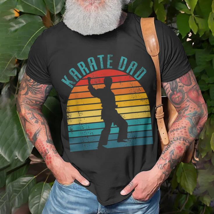 Retro Karate Dad Apparel Vintage Karate Dad T-Shirt Gifts for Old Men