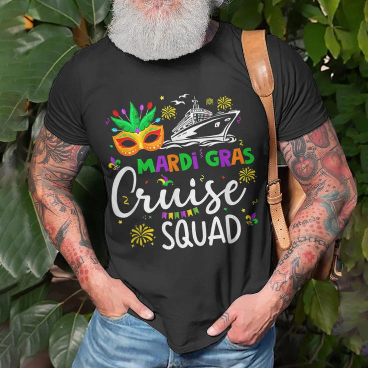 Retro Mardi Gras Cruise Squad 2023 Matching Family T-Shirt Gifts for Old Men