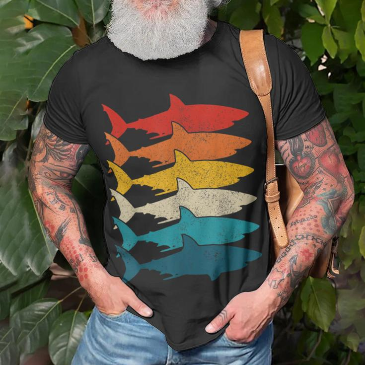 Shark Vintage Fish Fishing Great White Shark Retro Unisex T-Shirt Gifts for Old Men