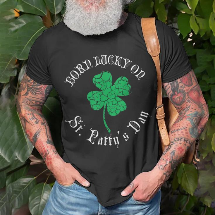 St Patricks Day Birthday Born Lucky On St Pattys Unisex T-Shirt Gifts for Old Men