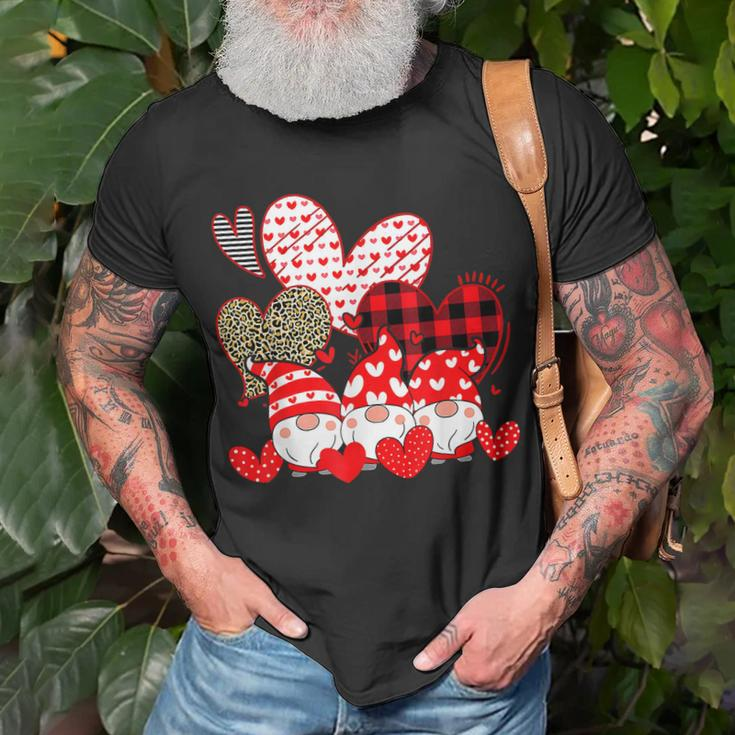 Three Gnomes Holding Hearts Valentines Day For Her T-shirt Gifts for Old Men