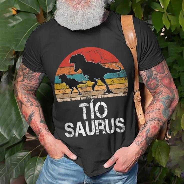Tiosaurus Funny Spanish Uncle Dinosaur Vintage Gift Gift For Mens Unisex T-Shirt Gifts for Old Men