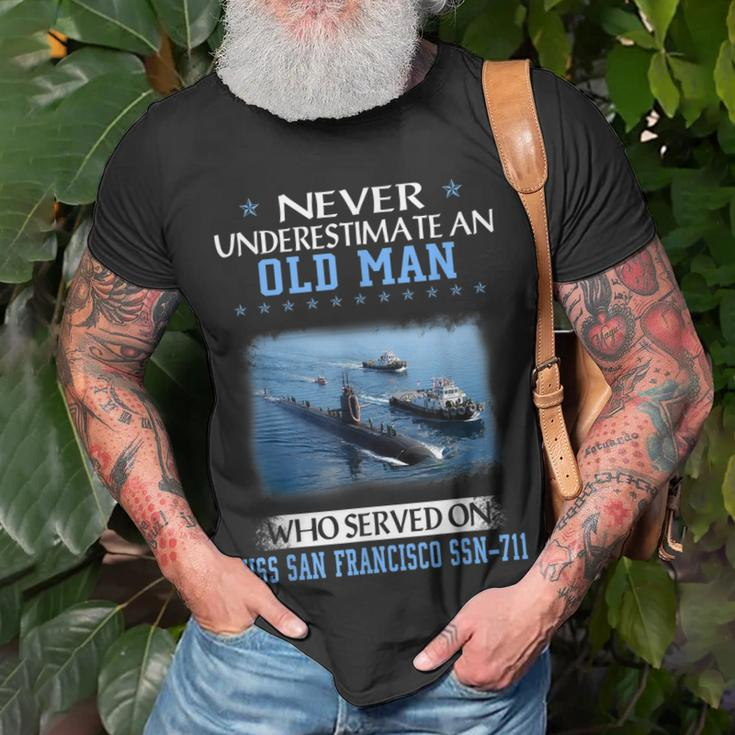 Uss San Francisco Ssn-711 Submarine Veterans Day Father Day T-Shirt Gifts for Old Men
