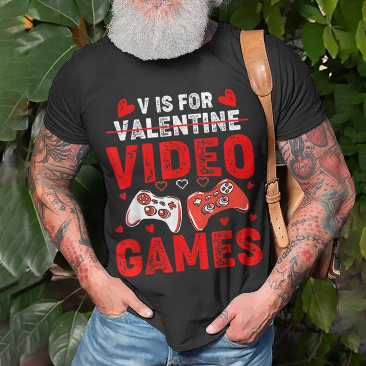 V Is For Video Games Valentines Day Gamer Boy Men T-Shirt Gifts for Old Men