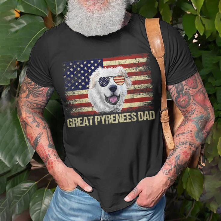 Vintage Great Pyrenees Dad American Flag Usa 4Th Of July T-Shirt Gifts for Old Men
