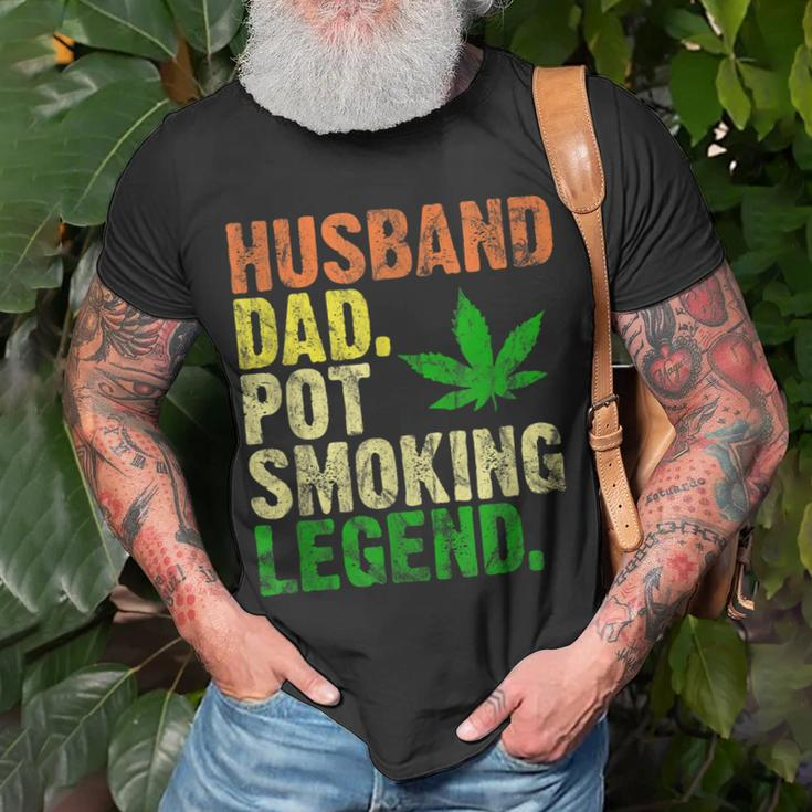Vintage Retro Husband Dad Pot Smoking Weed Legend T-Shirt Gifts for Old Men