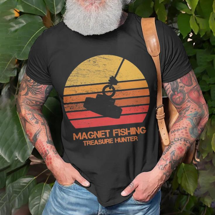 Vintage Retro Sunset Magnet Fishing Unisex T-Shirt Gifts for Old Men