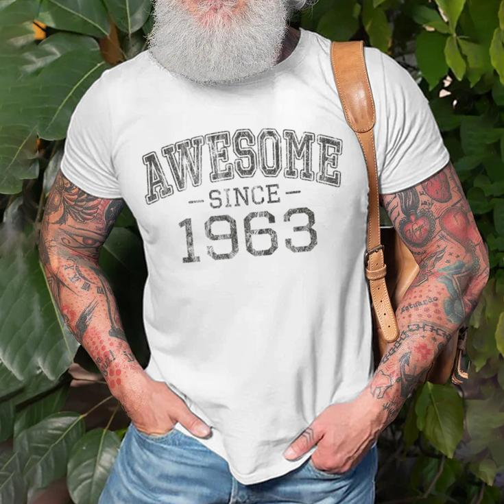 Awesome Since 1963 Vintage Style Born In 1963 Birthday T-Shirt Gifts for Old Men