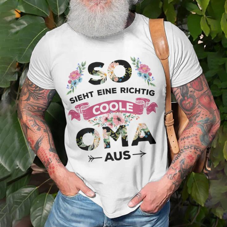 Coole Oma T-Shirt, So Sieht Eine Richtige Oma Aus Design für Großmütter Geschenke für alte Männer