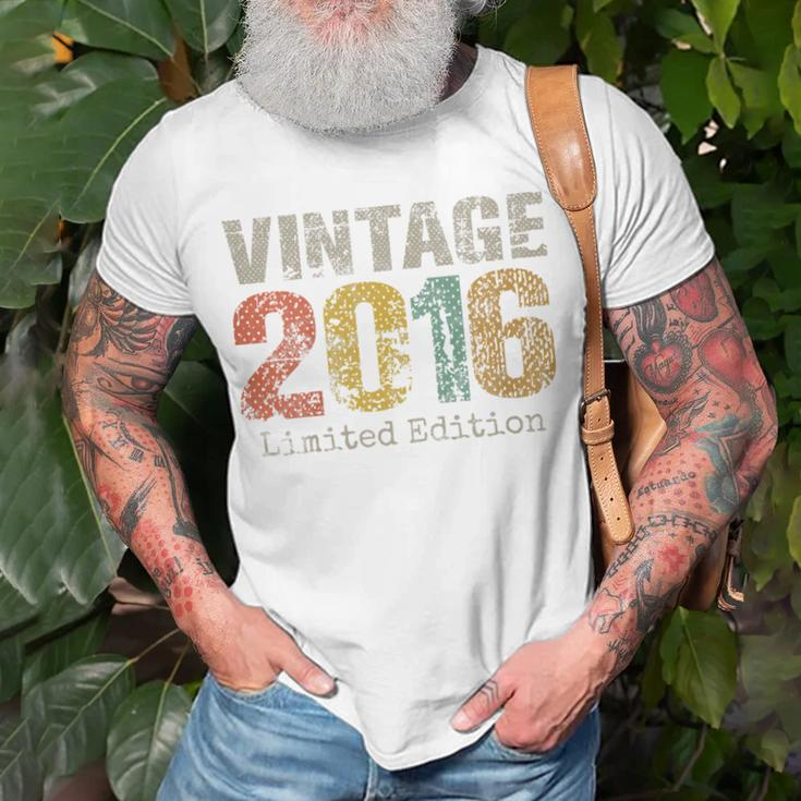 Kids 7 Year Old Gifts Vintage 2016 Limited Edition 7Th Birthday Unisex T-Shirt Gifts for Old Men