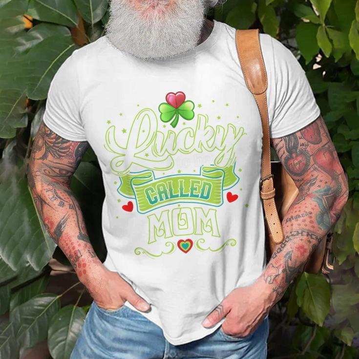 Lucky To Be Called Mom St Patricks Day Proud Grandma Unisex T-Shirt Gifts for Old Men
