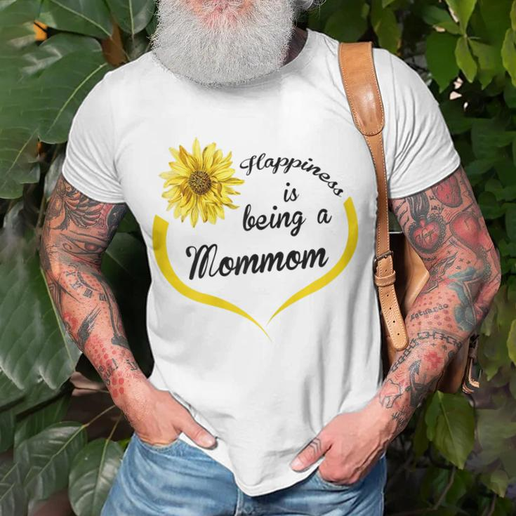 Mommom Gift Happiness Is Being A Mommom Gift For Womens Unisex T-Shirt Gifts for Old Men