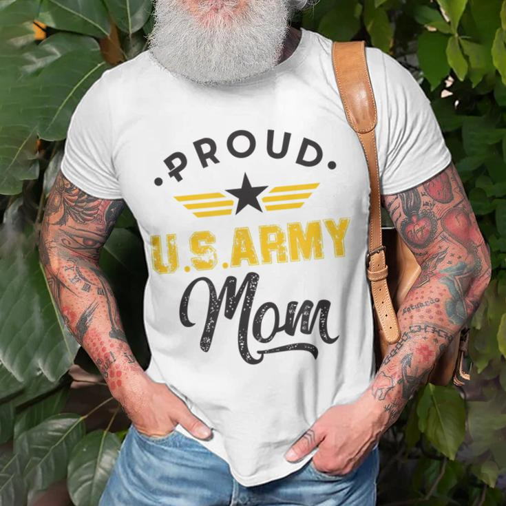 Proud Us Army Mom Family Parents Mother Son Daughter Gift Unisex T-Shirt Gifts for Old Men
